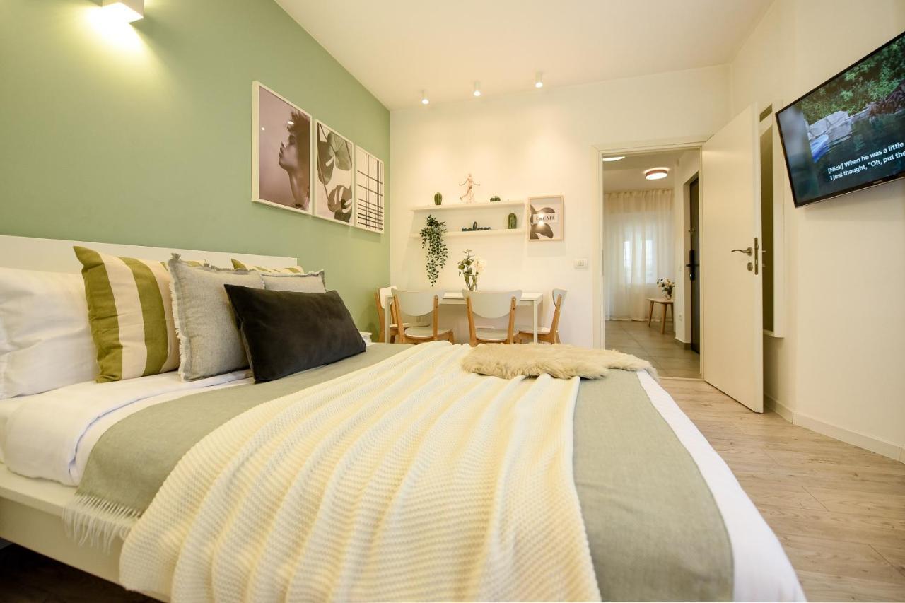 Spacious 1Br In The City Center - Amazing For Extended Stays بوخارست المظهر الخارجي الصورة