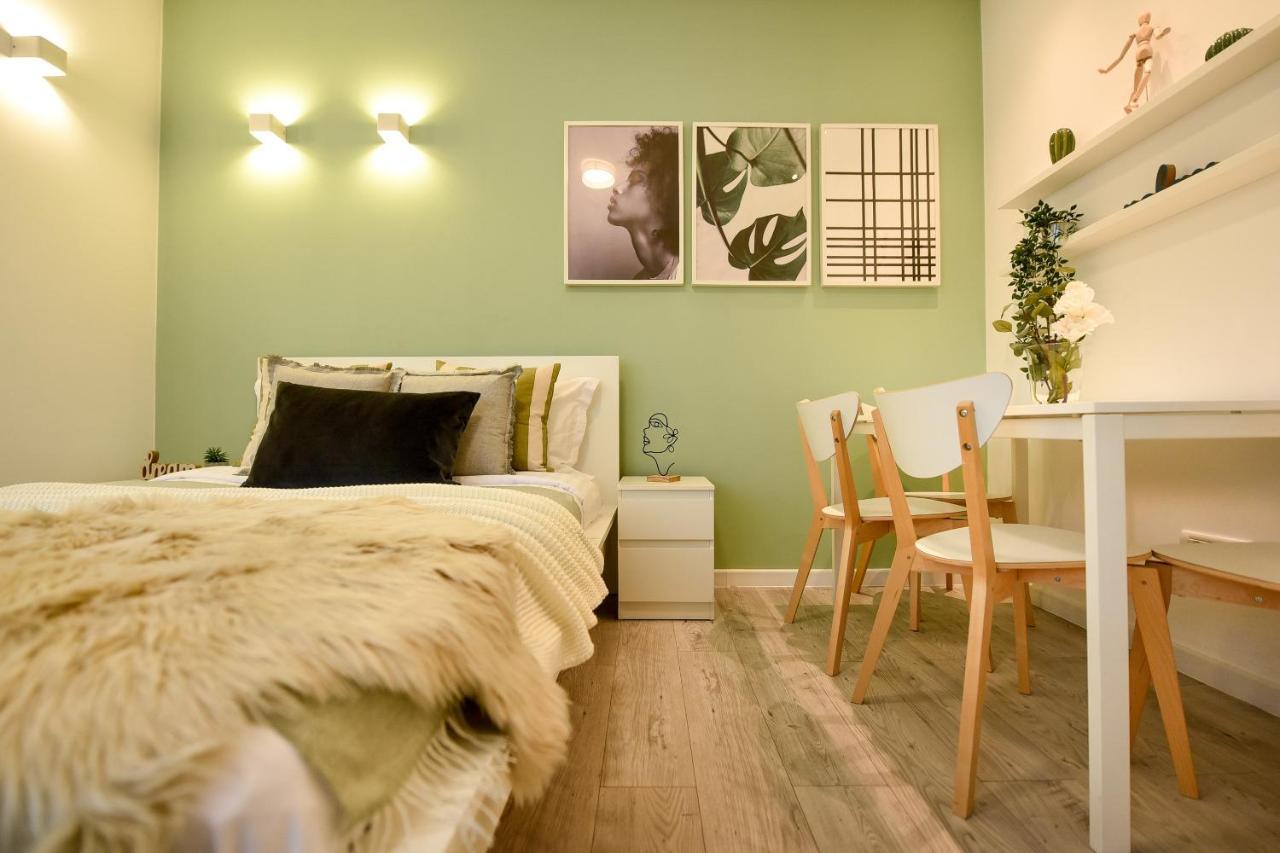 Spacious 1Br In The City Center - Amazing For Extended Stays بوخارست المظهر الخارجي الصورة